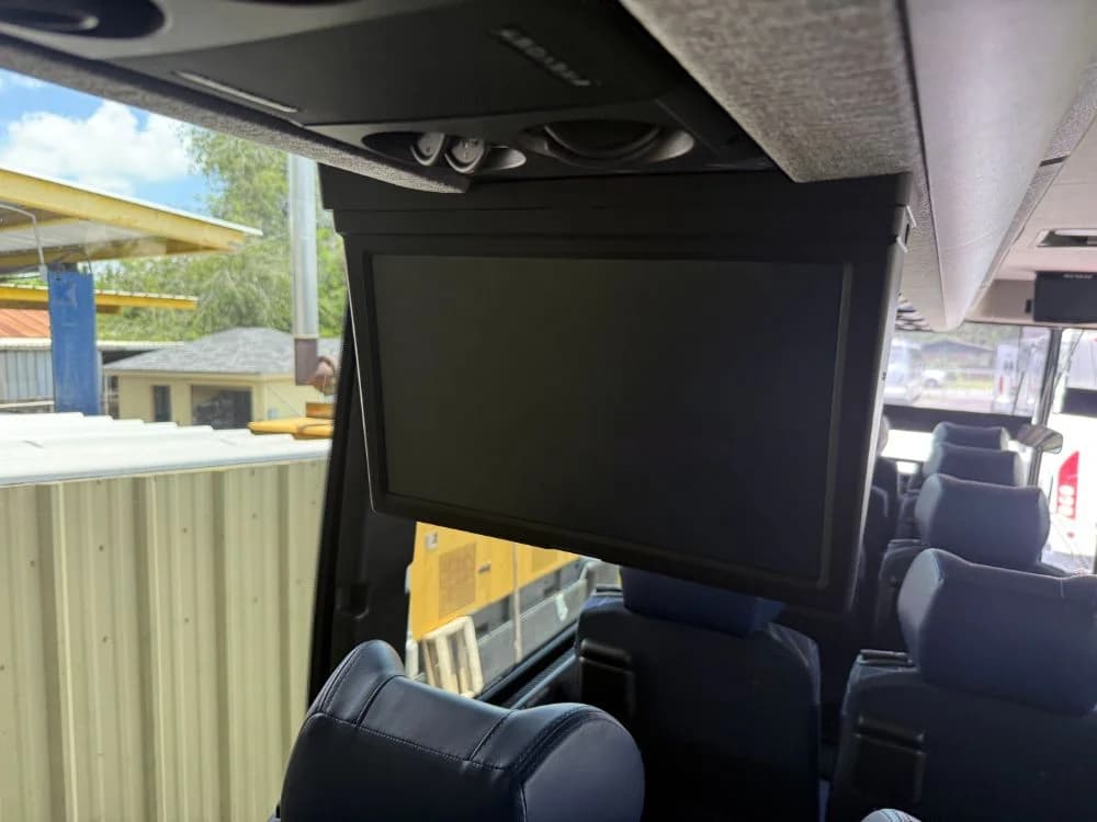 2020 Prevost H3-45 - Image 13