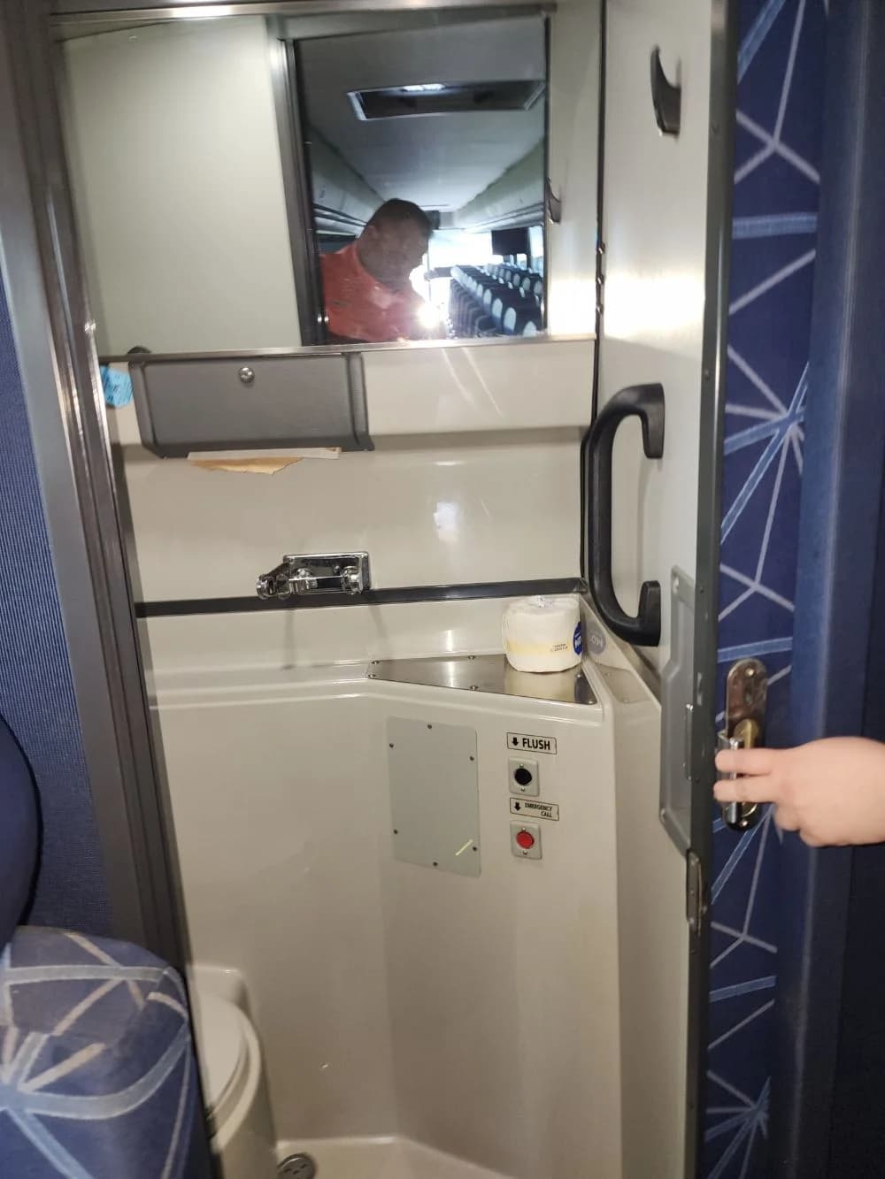 2020 Prevost H3-45 - Image 5