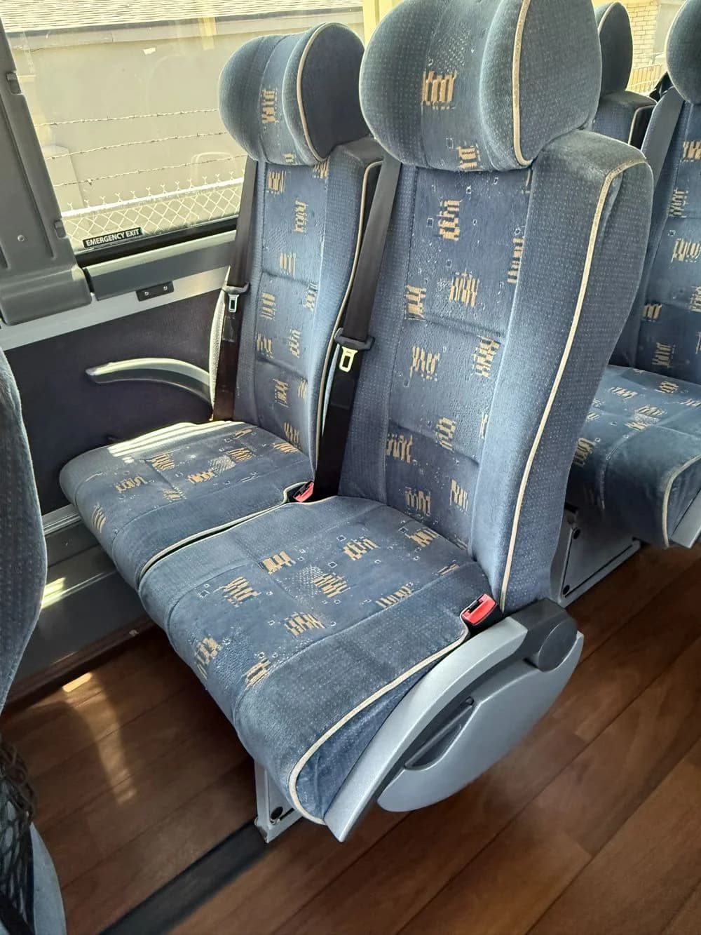 2017 Prevost X3-45 - Image 10