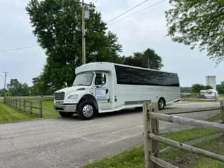 2013 Freightliner M2 bus