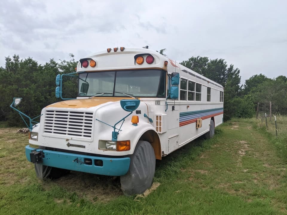 2002 Blue Bird T444E 3800 School Buses - Image 2