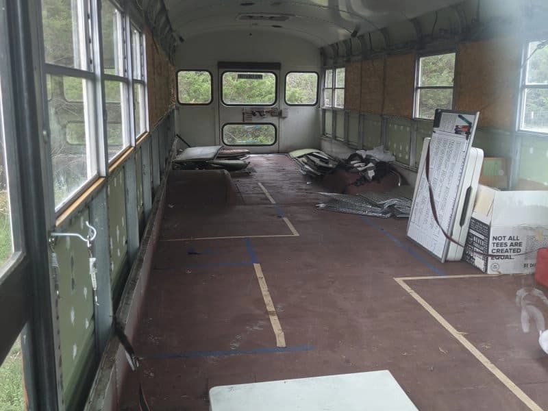 2002 Blue Bird T444E 3800 School Buses - Image 3