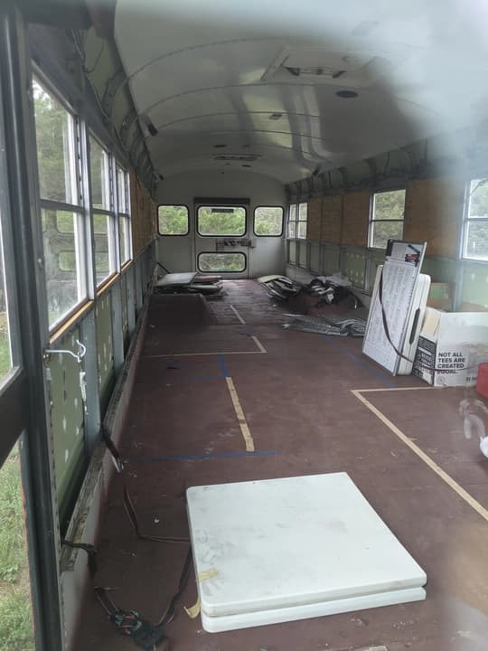 2002 Blue Bird T444E 3800 School Buses - Image 5