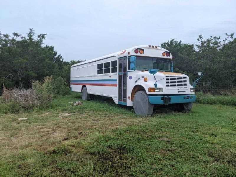 2002 Blue Bird T444E 3800 School Buses - Image 6