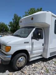 2007 Ford E450 bus