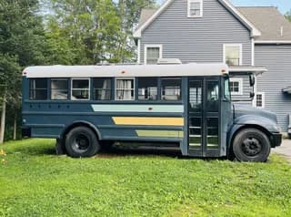 2013 International PB105 bus