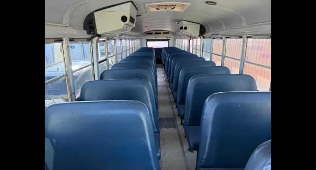 2006 Thomas Built Saf-T-Liner HDX School Bus - Image 8