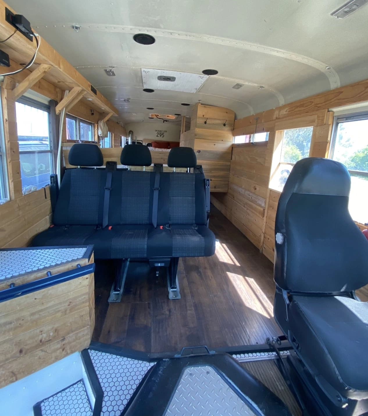 1999 Blue Bird TC1000 Skoolie Conversion - Image 8