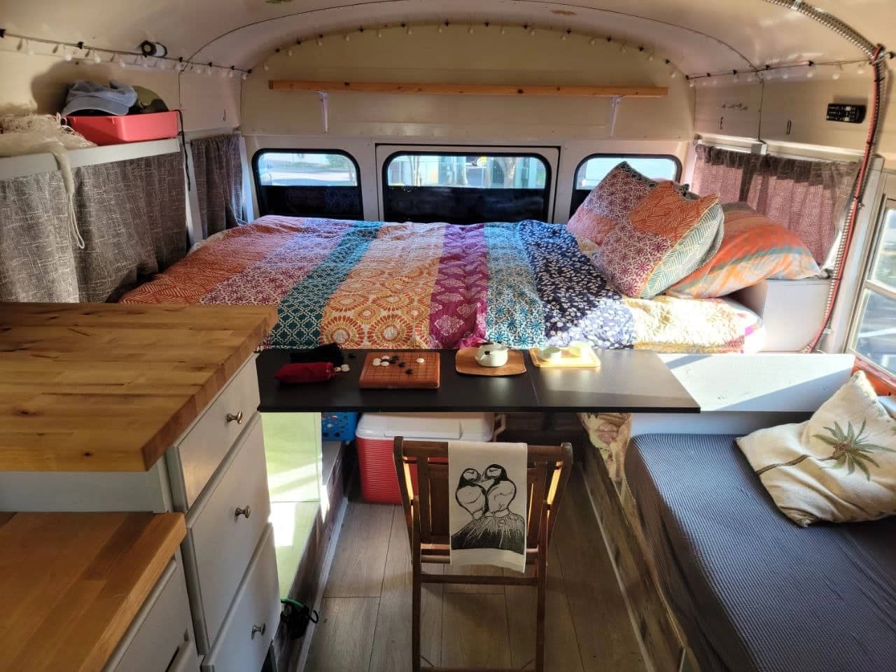 1990 International Harvester Skoolie Conversion - Image 3