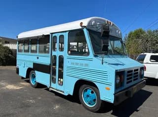 1993 GMC Blue Bird bus