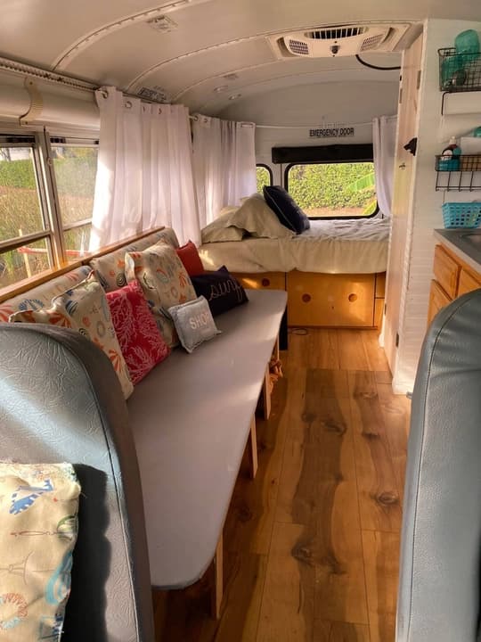2010 Blue Bird Vision Skoolie Conversion - Image 7