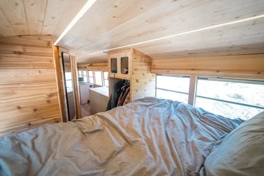 2004 Freightliner Thomas Skoolie Conversion - Image 5