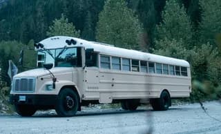 2004 Freightliner Thomas bus