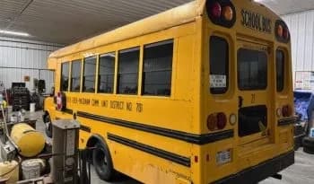 2013 Chevrolet Starcraft School Bus - Image 4