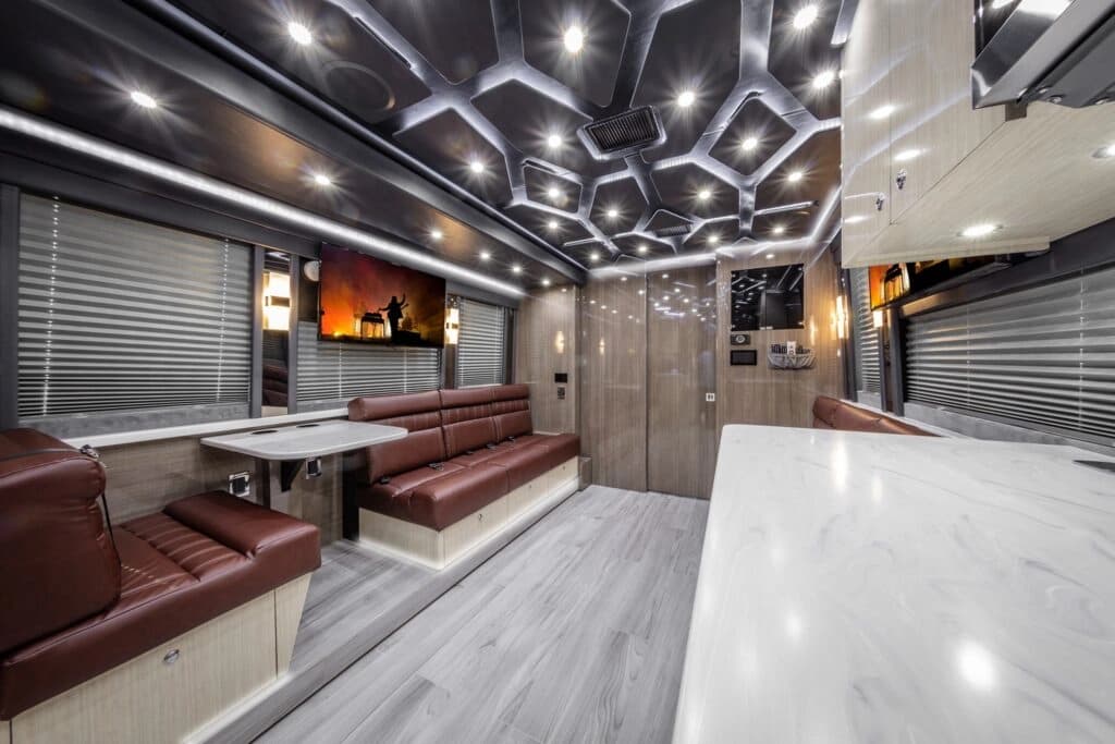 2025 Prevost X3-45 Entertainer Motorcoach - Image 5