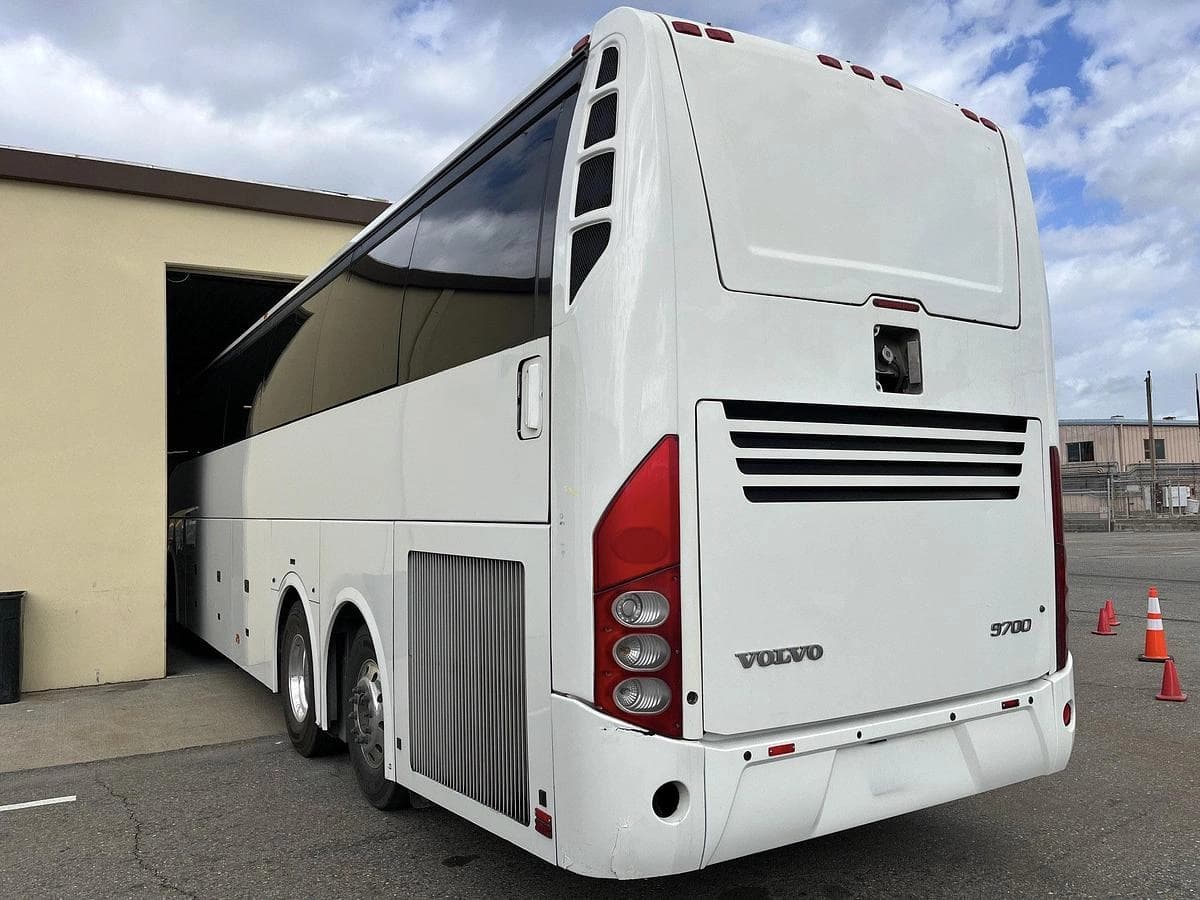 2018 Volvo 9700 ADA Coach - Image 4
