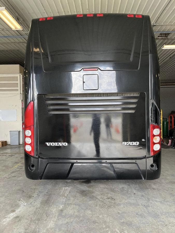 2017 Volvo 9700 Coach - Image 6