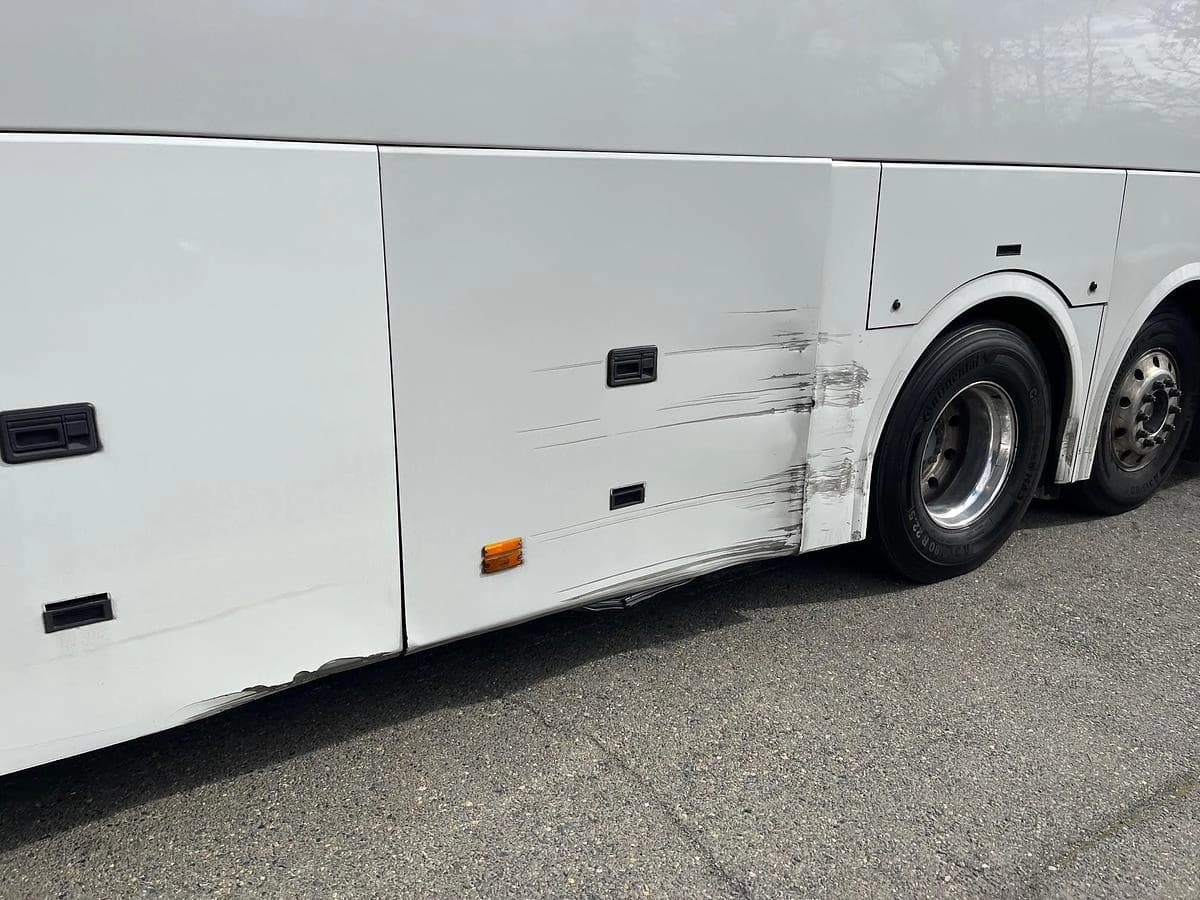 2018 Volvo 9700 Coach Bus - Image 12