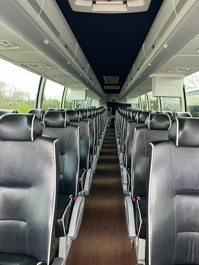 2018 Volvo 9700 Coach - Image 6