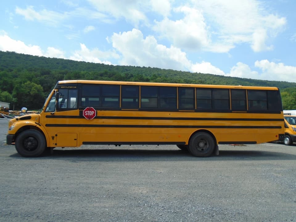 2023 Freightliner Thomas C2 School Bus - Image 4