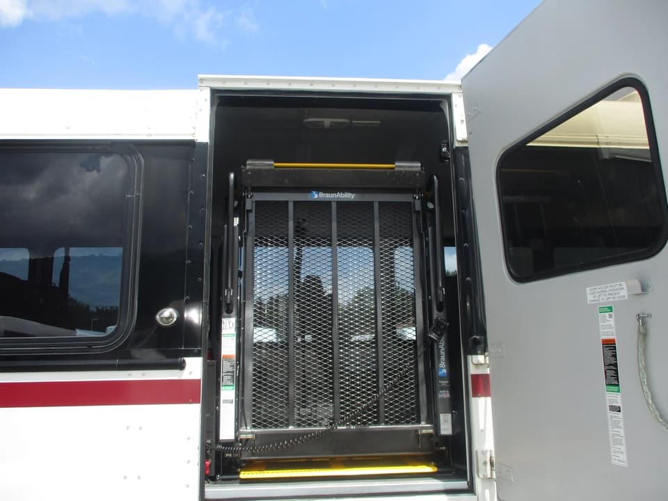 2020 Thomas HDX Activity Bus - Image 11