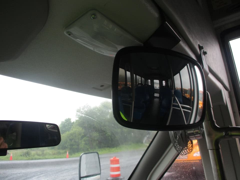 2019 Ford E450 Glaval Shuttle Bus - Image 20