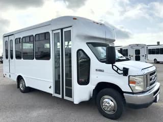 2017 Ford E350 bus