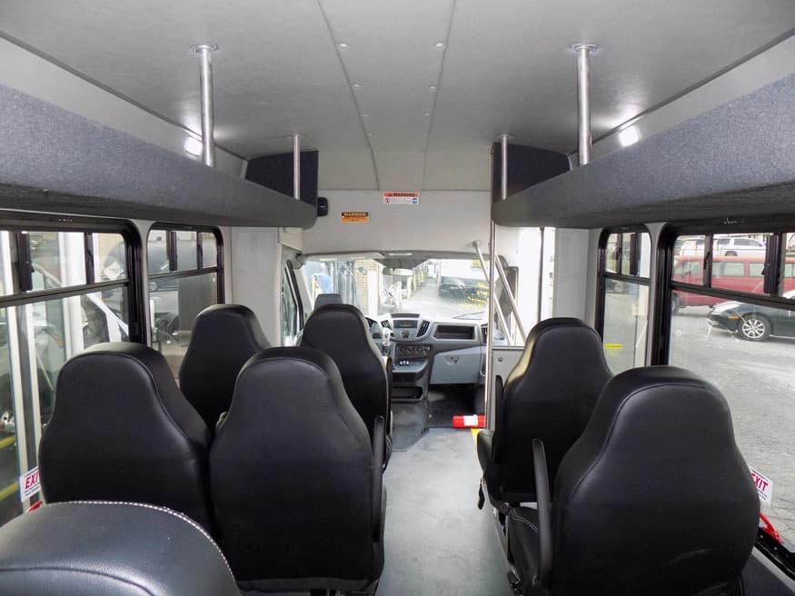 2019 Ford Transit 350 Starlite - Image 3