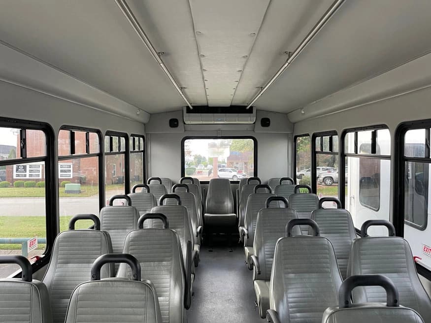 2018 Ford E450 Starcraft Allstar - Image 4