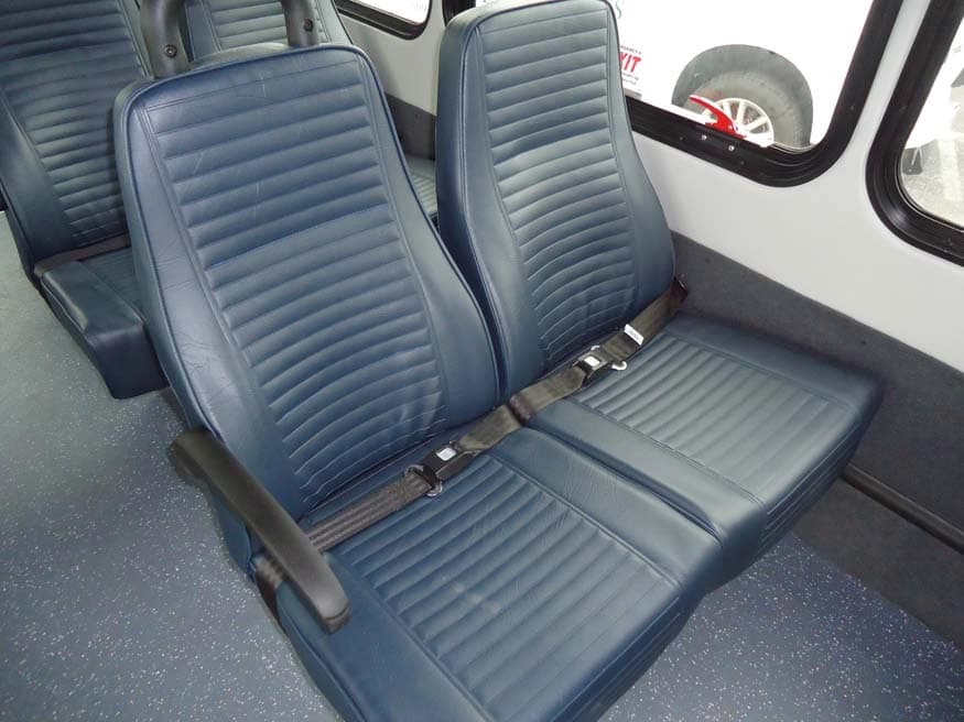 2019 Ford E350 Starcraft Allstar - Image 5