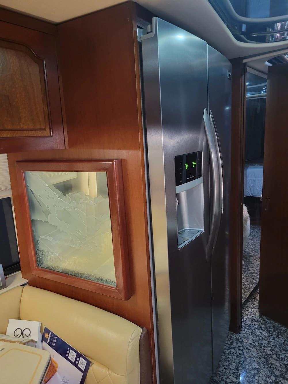 1997 Prevost Featherlite H3-45 Motorcoach Conversion - Image 11