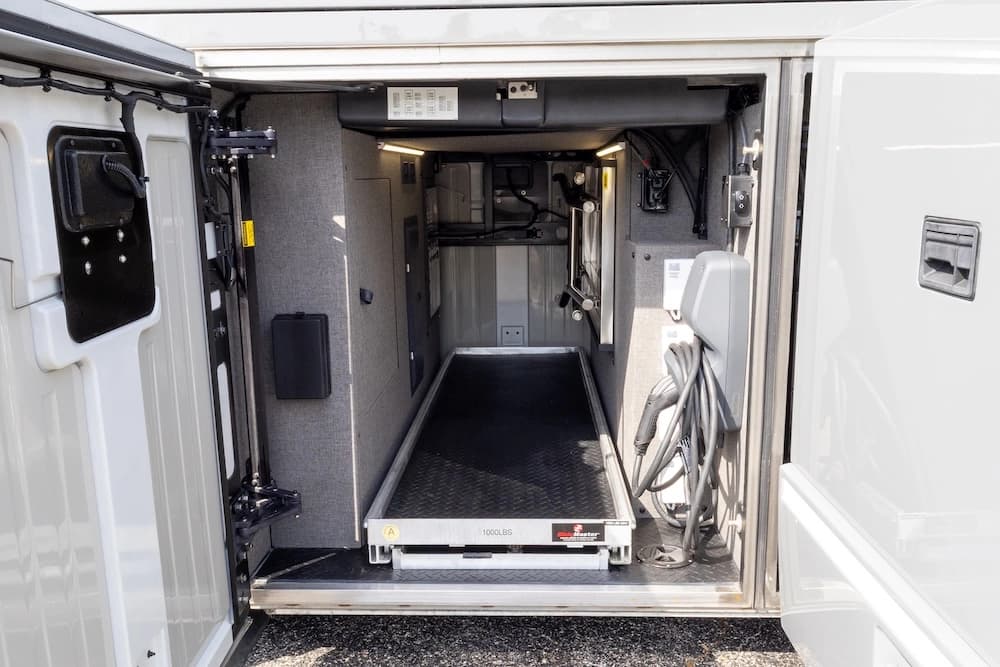2024 Prevost Loki H3-45 Coach - Image 42