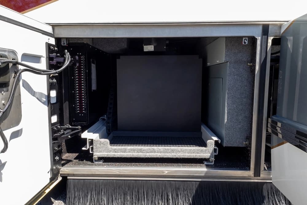 2008 Prevost Featherlite H3-45 Motorcoach - Image 40