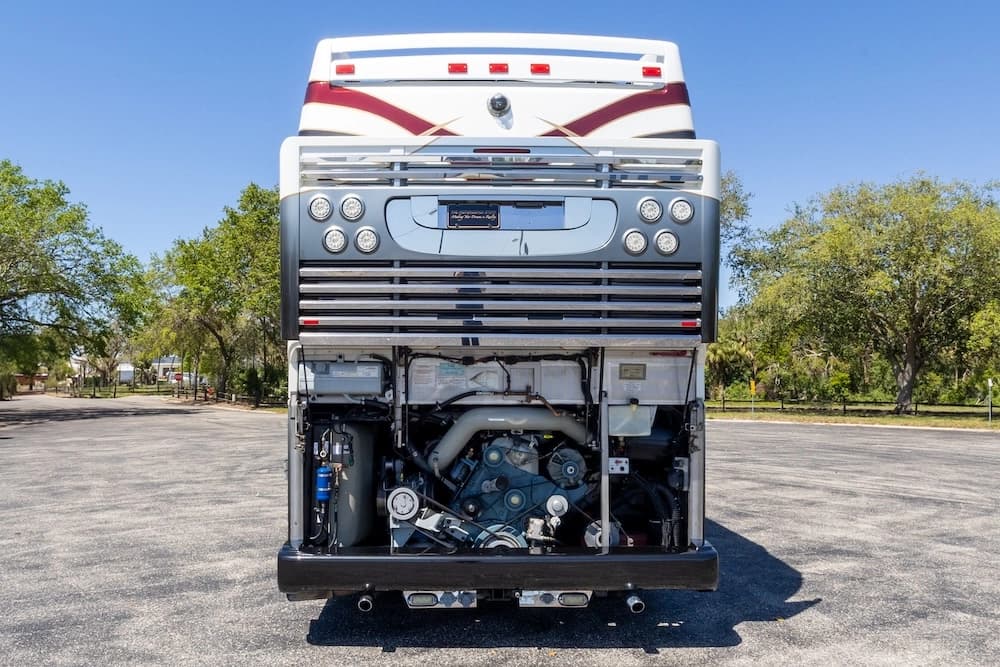 2008 Prevost Featherlite H3-45 Motorcoach - Image 44