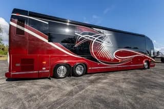 2009 Prevost (NFI) H3-45 bus