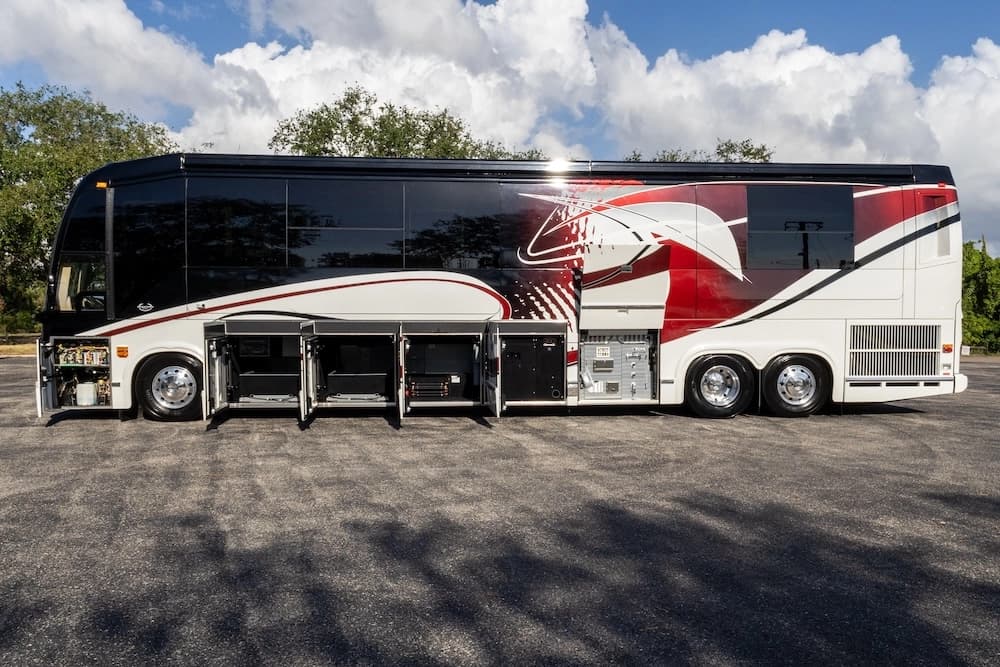 2009 Prevost Marathon H3-45 Motorcoach - Image 32