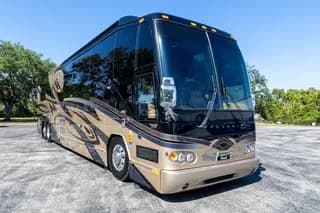 2009 Prevost (NFI) H3-45 bus