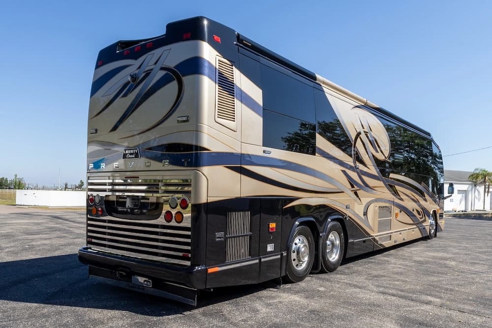 2009 Prevost H3-45 Liberty Elegant Lady - Image 5