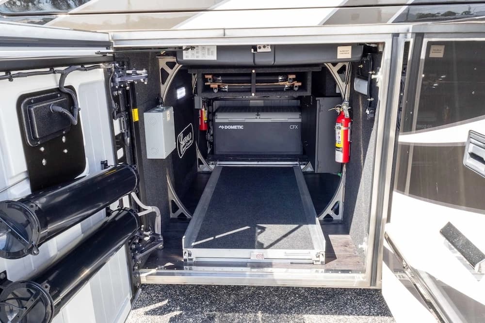 2021 Prevost H3-45 Emerald Motorcoach Conversion - Image 44