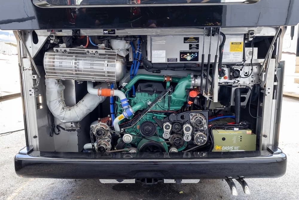 2021 Prevost H3-45 Emerald Motorcoach Conversion - Image 49