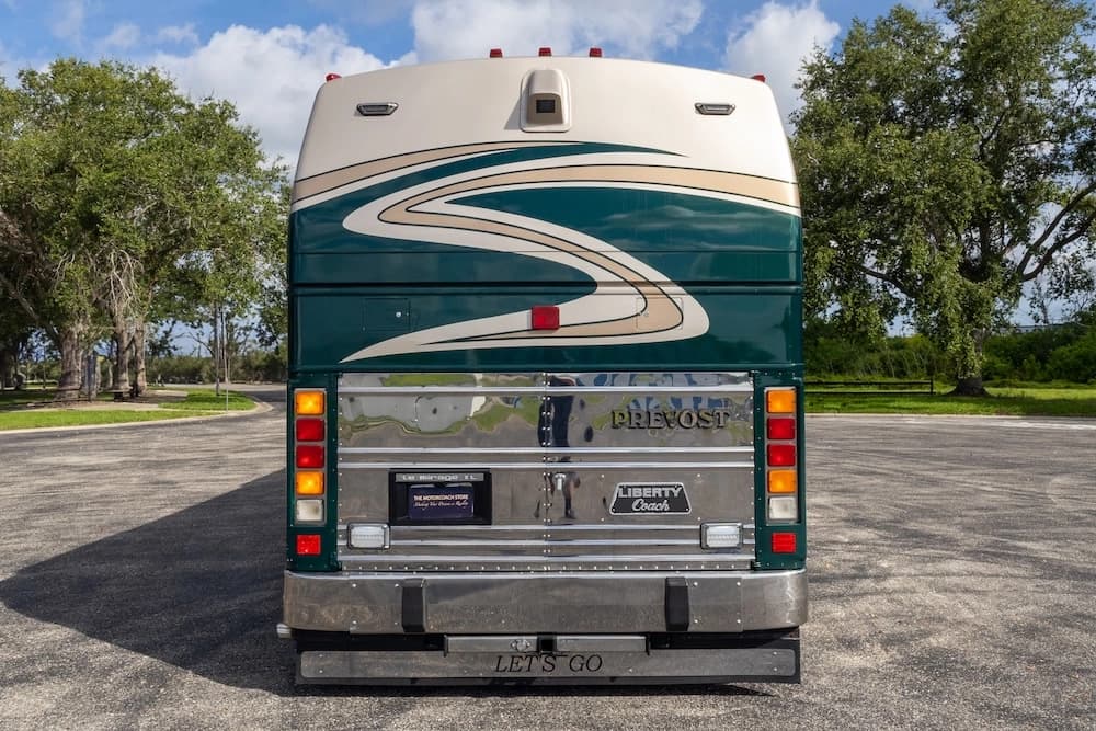 1988 Prevost XL 40 Liberty Motorcoach Conversion - Image 6