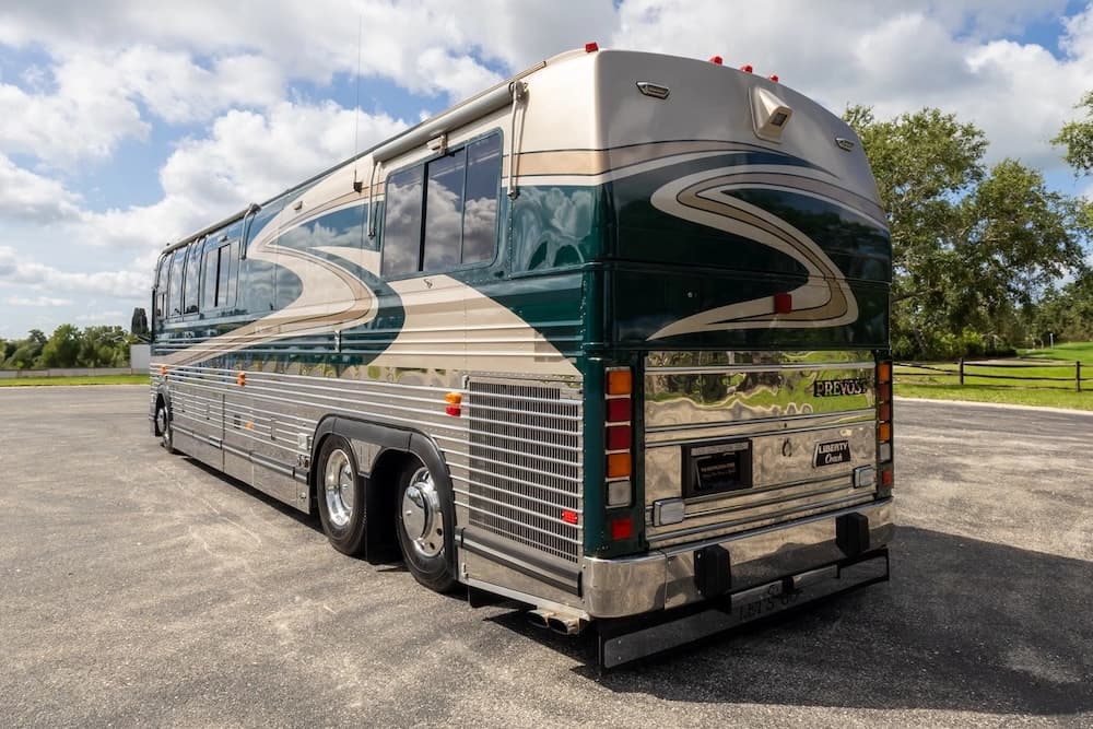 1988 Prevost XL 40 Liberty Motorcoach Conversion - Image 7