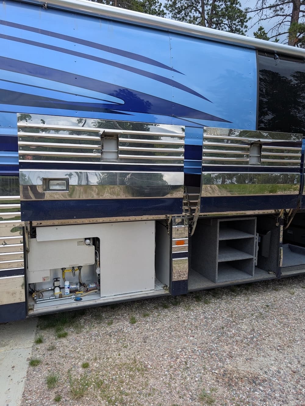 1997 Prevost Marathon XL Motorcoach - Image 47