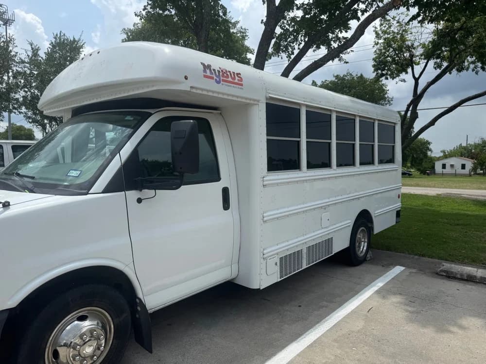 2011 Chevy Mybus - Image 3
