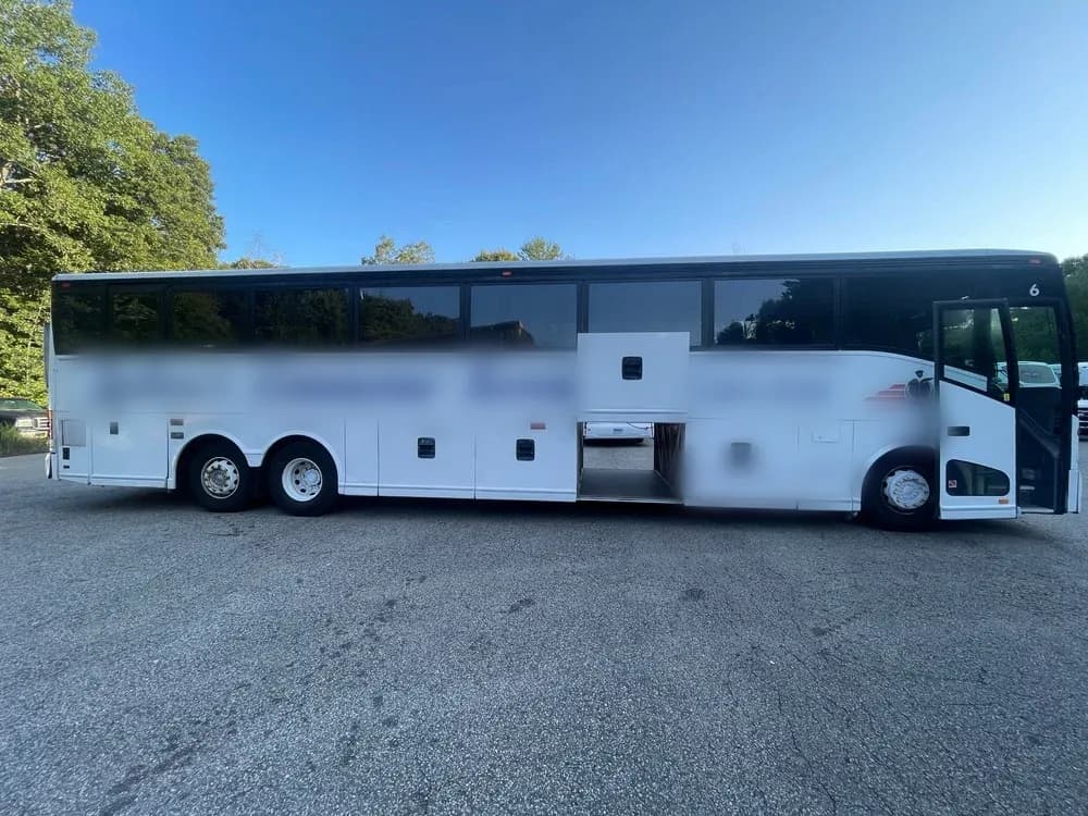 2003 Vanhool 2045 - Image 3