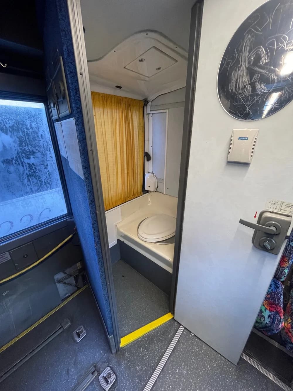 2003 Vanhool 2045 - Image 7