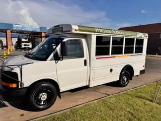 2005 Chevrolet Express 3500 bus