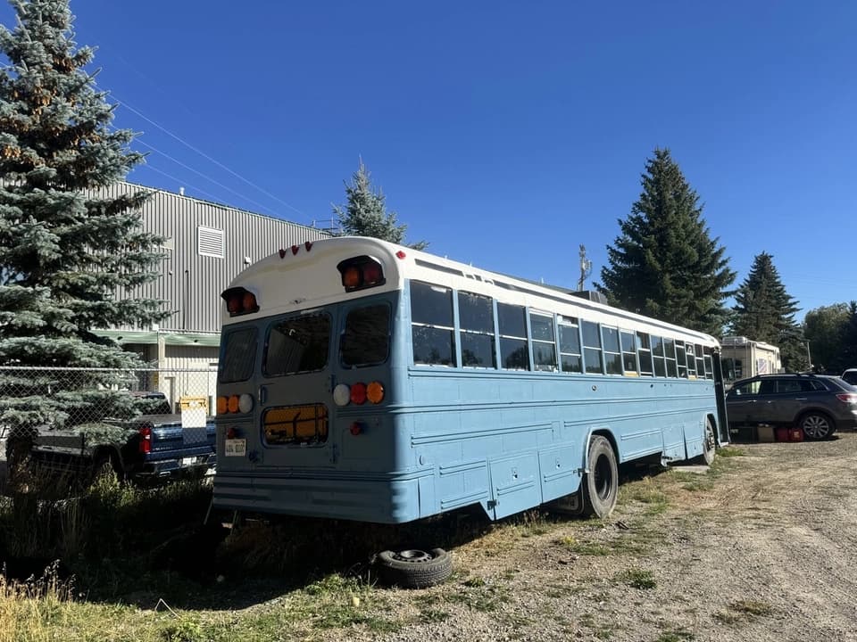 2000 Blue Bird Flat Nose Skoolie Conversion - Image 3