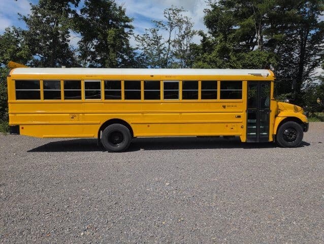 2018 International IC CE 300 School Bus - Image 4