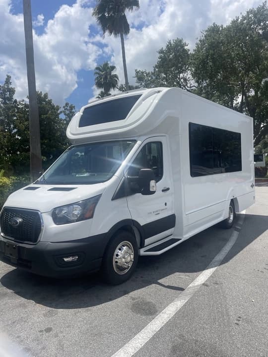 2025 Ford Embassy Element Shuttle Bus - Image 2